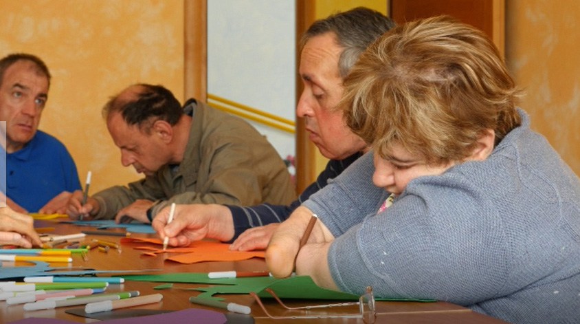 “siamo come sospesi”: ma non rinunciamo a fare la nostra parte